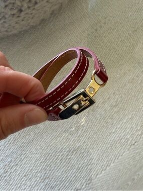 Leather Double-Wrap Bracelet with Gold-Tone Clasp - Red